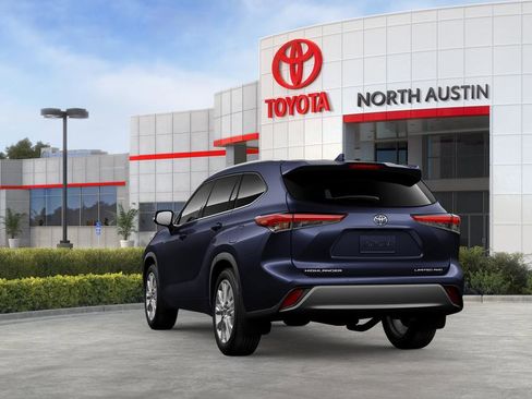 New 2026 Toyota Highlander Limited image 7