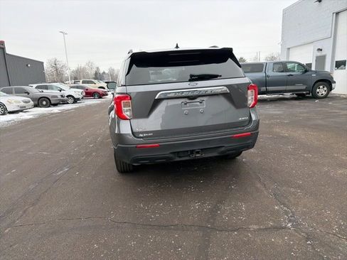 Used 2021 Ford Explorer XLT w/ Class III Trailer Tow Package image 10