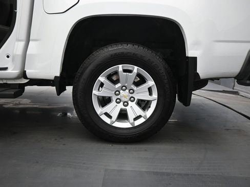 Used 2021 Chevrolet Colorado LT RWD image 18