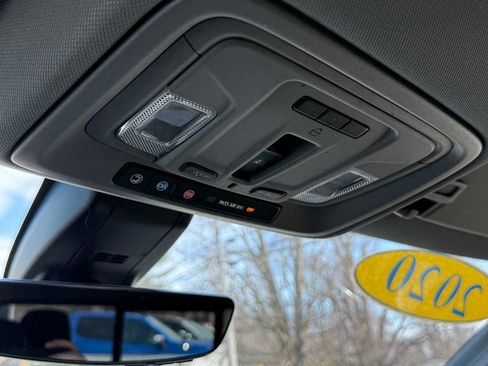 Used 2020 Chevrolet Silverado 1500 LTZ image 60