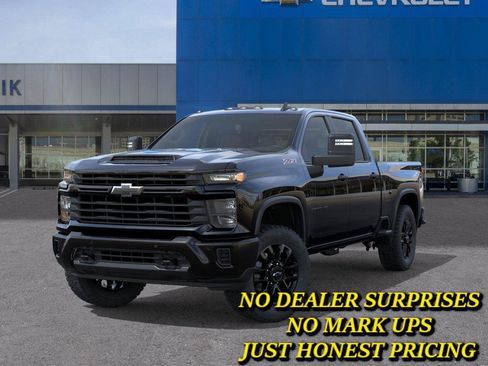 New 2026 Chevrolet Silverado 2500 Custom w/ Custom Value Package AWD/4WD image 6