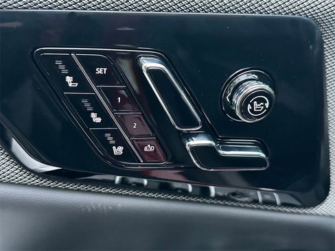 New 2026 Cadillac Optiq Sport 2 image 22