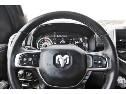 Used 2023 RAM 1500 Laramie AWD/4WD image 16