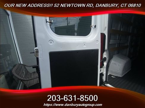 Used 2025 RAM ProMaster 2500 w/ U-Haul Equipment Group FWD image 29