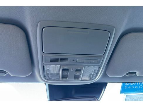 Certified 2022 Honda CR-V Touring image 24