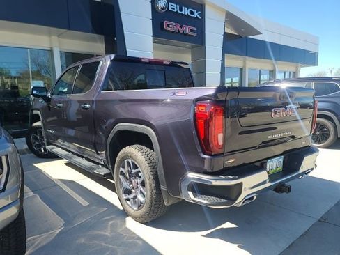 Used 2025 GMC Sierra 1500 SLT w/ SLT Premium Plus Package image 5
