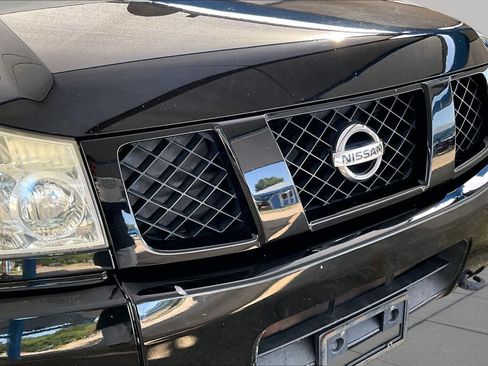 Used 2007 Nissan Titan XE w/ Preferred Pkg AWD/4WD image 29