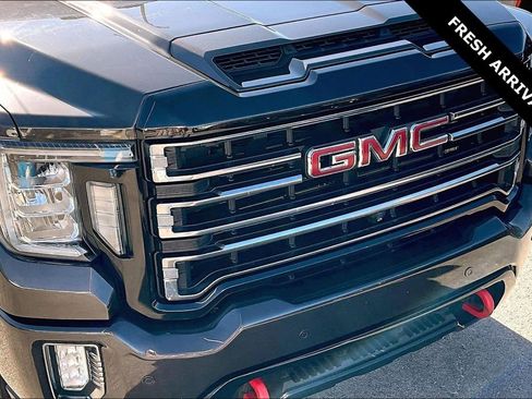 Used 2020 GMC Sierra 2500 AT4 w/ AT4 Premium Package image 33