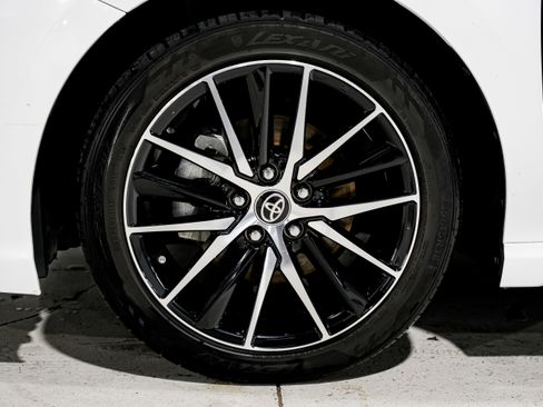 Used 2024 Toyota Camry SE FWD image 48