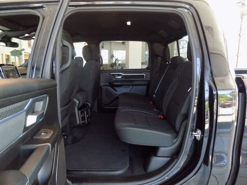 Certified 2025 RAM 1500 Big Horn AWD/4WD image 17