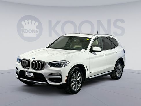 Used 2018 BMW X3 xDrive30i image 1