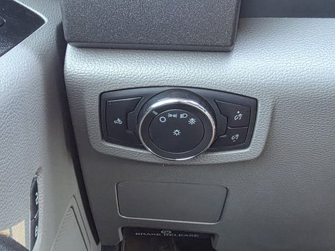 Used 2022 Ford F250 XL w/ STX Appearance Package image 25