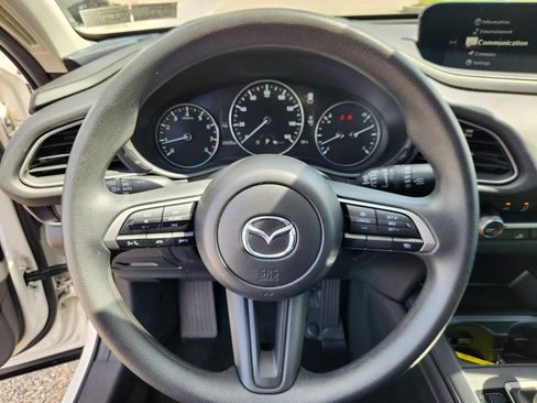 Certified 2025 MAZDA CX-30 AWD 2.5 S image 9