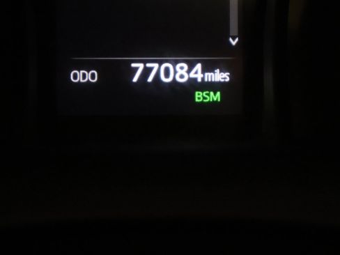 Used 2024 Toyota Camry SE image 35