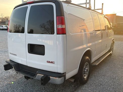 Used 2017 GMC Savana 2500 image 5