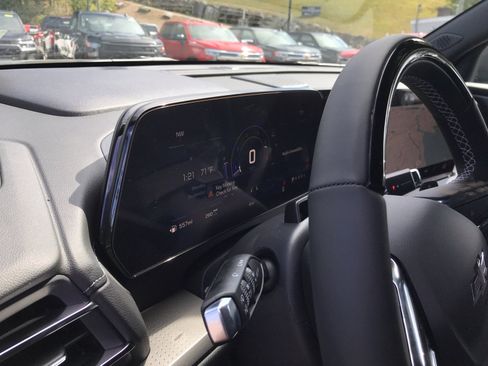 New 2026 Chevrolet Traverse LT w/ Enhanced Driving Package image 32