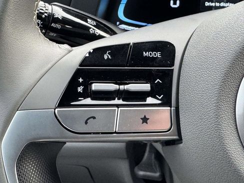 Certified 2025 Hyundai Elantra Sport w/ Cargo Package image 16