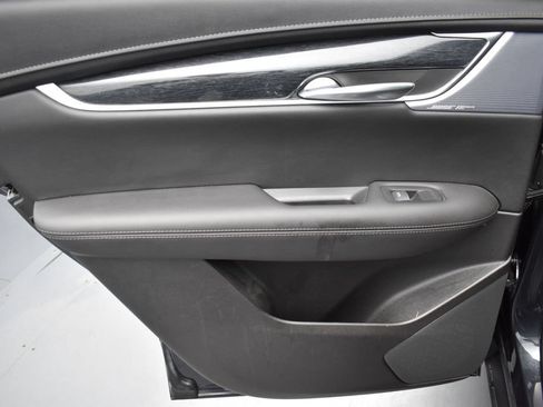 Certified 2023 Cadillac XT5 Premium Luxury w/ Technology Package AWD/4WD image 23