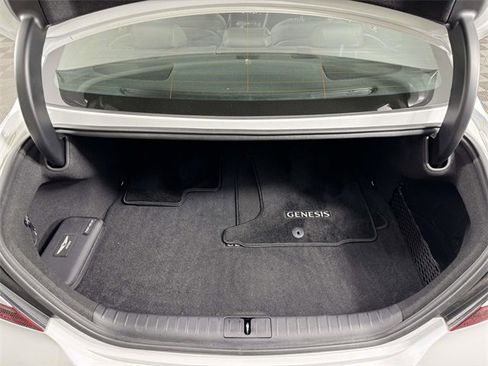 Used 2025 Genesis G70 2.5T w/ Sport Prestige Package image 14