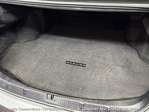 Used 2017 Toyota Avalon Limited w/ Carpet Mat Package image 31
