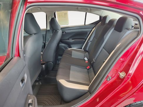 Used 2021 Nissan Versa SV FWD image 23
