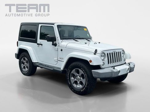 Used 2016 Jeep Wrangler Sahara w/ Connectivity Group AWD/4WD image 1