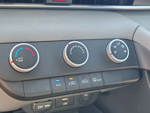 New 2026 Hyundai Elantra SE image 27