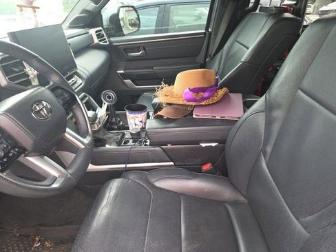 Used 2023 Toyota Sequoia Platinum AWD/4WD image 11