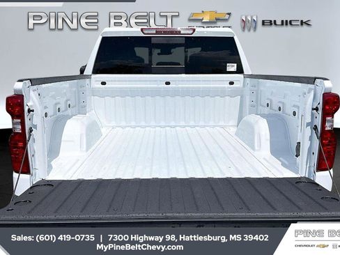 New 2026 Chevrolet Silverado 1500 LT w/ Z71 Off-Road Package image 5