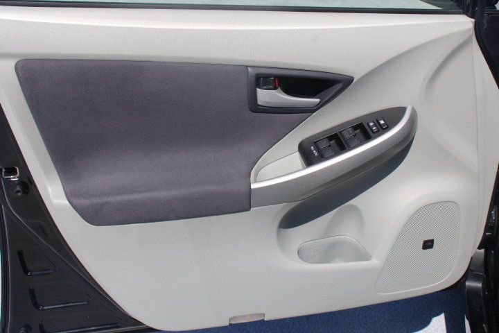 Used 2010 Toyota Prius Three FWD image 10