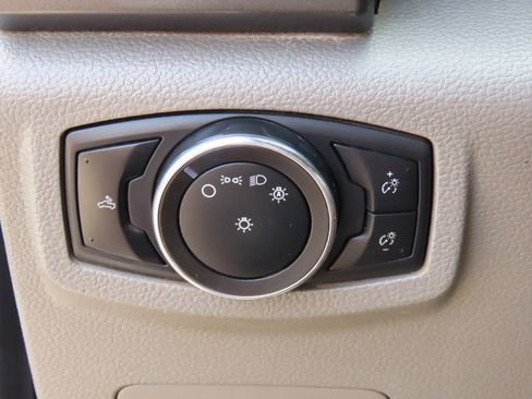 Used 2021 Ford F250 XLT AWD/4WD image 26