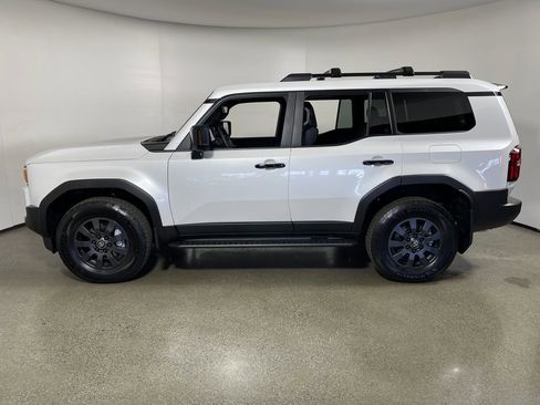 New 2026 Toyota Land Cruiser image 6