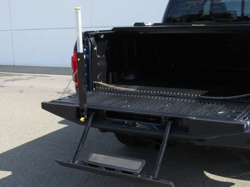Used 2017 Ford F150 Limited AWD/4WD image 10