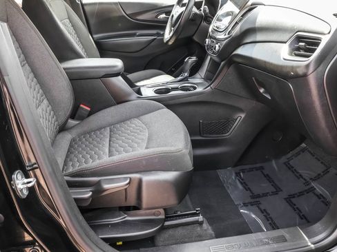 Used 2018 Chevrolet Equinox LT w/ Sun & Infotainment Package FWD image 39