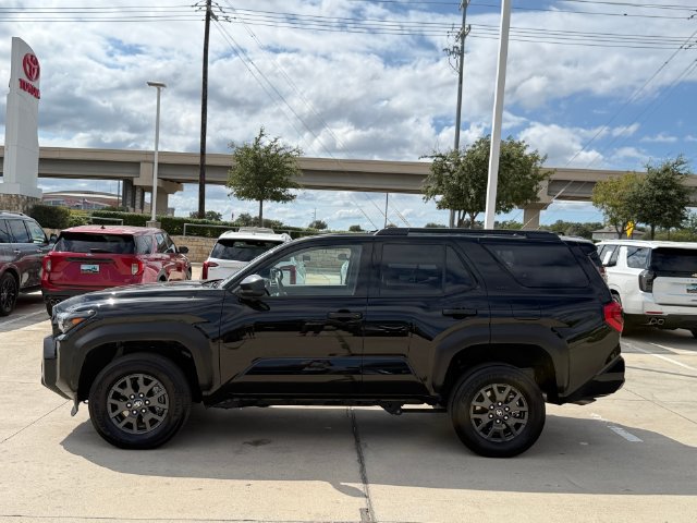 Used 2026 Toyota 4Runner SR5 AWD/4WD image 38