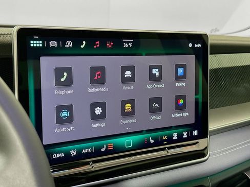 New 2026 Volkswagen Tiguan SE AWD/4WD image 13