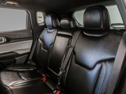Certified 2025 Jeep Compass Limited AWD/4WD image 23