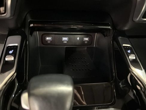 Used 2022 Kia Sorento EX AWD/4WD image 19