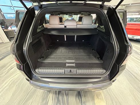 Used 2020 Land Rover Range Rover Sport HSE image 48