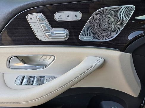 Used 2020 Mercedes-Benz GLE 350 4MATIC image 17