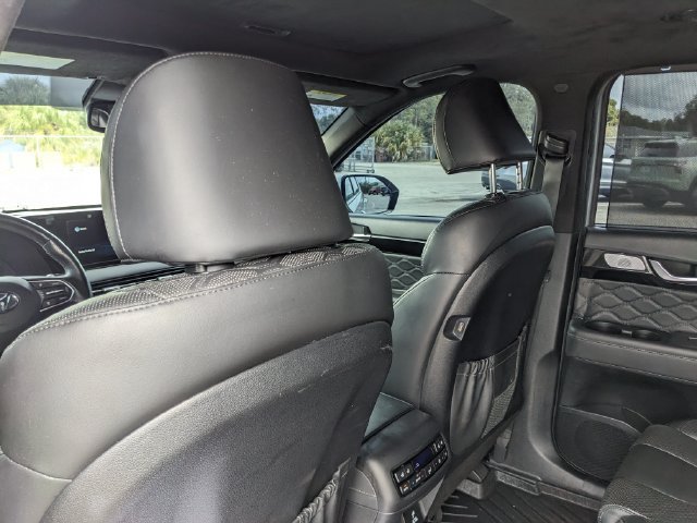 Used 2022 Hyundai Palisade Calligraphy FWD image 20