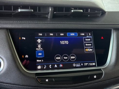 Used 2023 Cadillac XT5 Premium Luxury FWD image 18