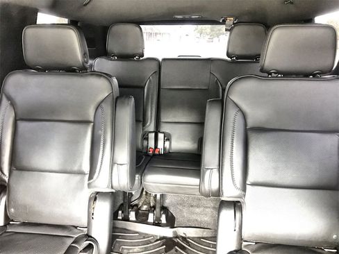 Used 2021 GMC Yukon Denali w/ Denali Premium Package image 23