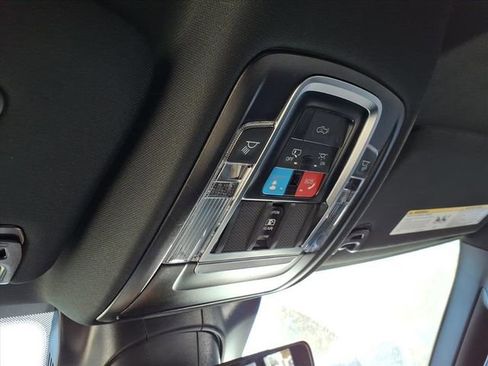 New 2026 RAM 2500 Laramie AWD/4WD image 20
