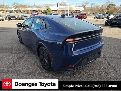 New 2026 Toyota Prius Plug-In Hybrid image 7