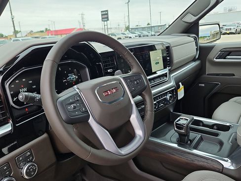 New 2026 GMC Sierra 1500 SLT AWD/4WD image 13