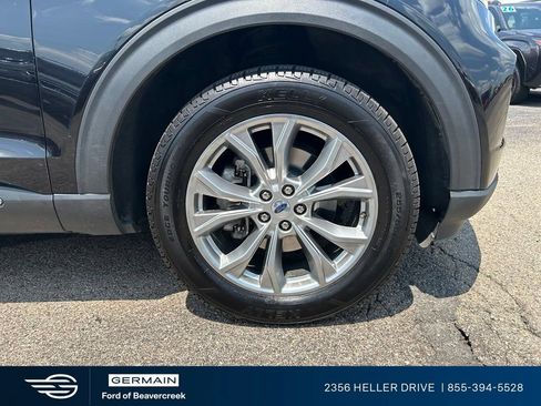 Used 2024 Ford Explorer Limited AWD/4WD image 11