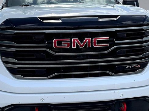 Used 2025 GMC Sierra 1500 AT4 AWD/4WD image 35