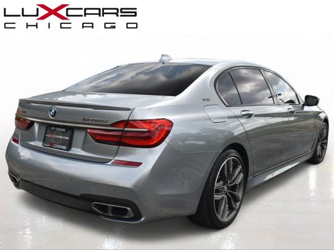 Used 2018 BMW M760i xDrive AWD/4WD image 7