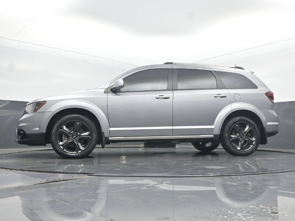 Used 2019 Dodge Journey Crossroad w/ Mopar All Weather Group FWD image 51